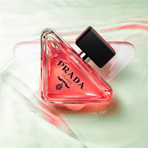 Prada paradoxe intensity